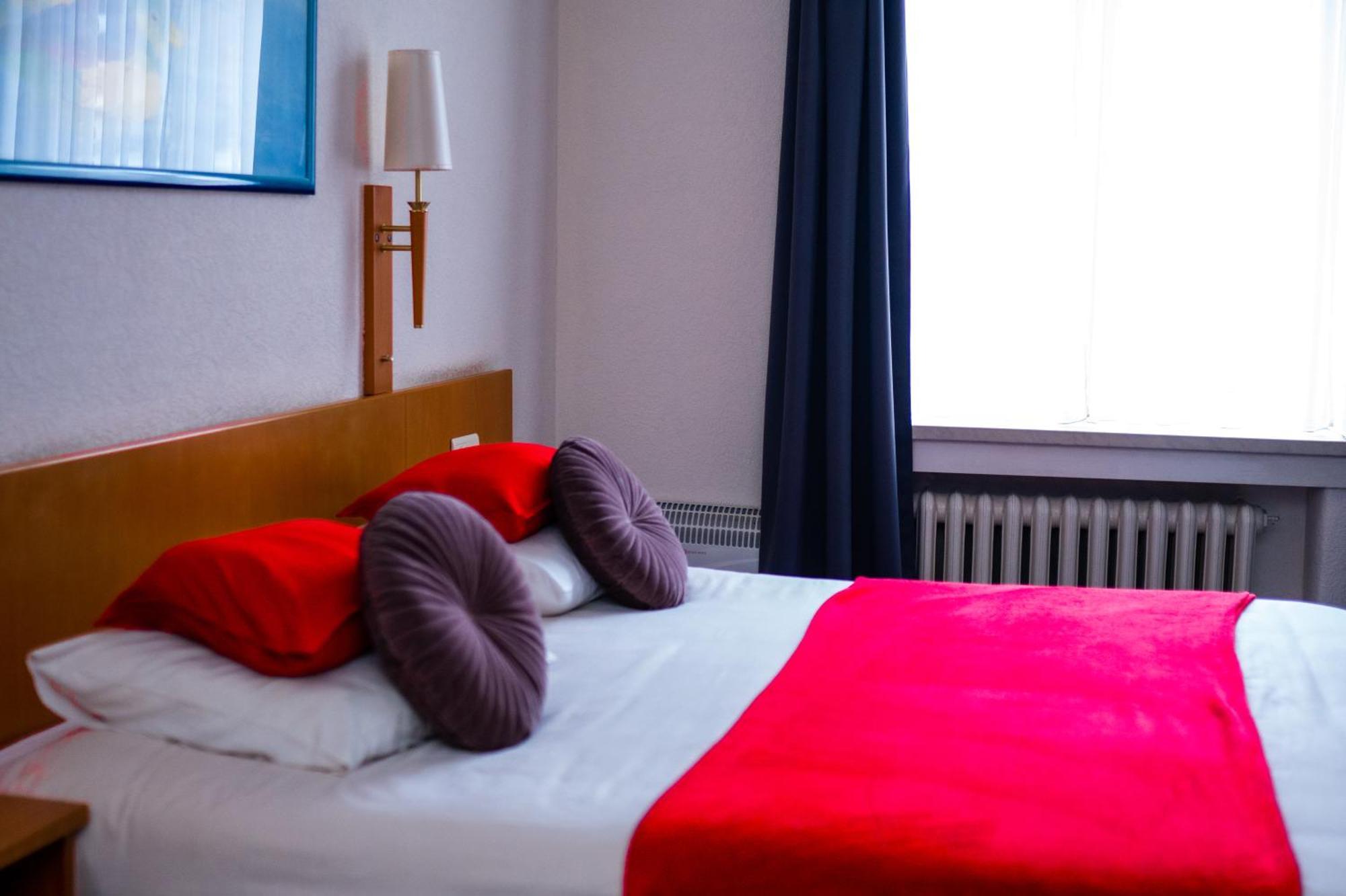 Hotel Professor Leuven Centrum Экстерьер фото